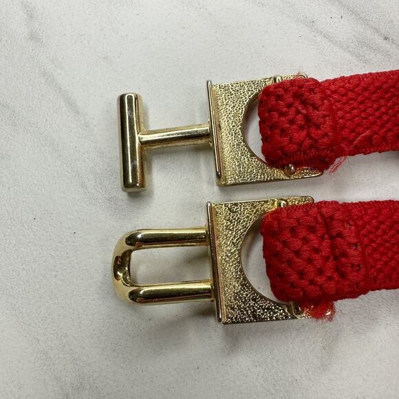Vintage Womens Red Stretch Cinch Belt Interlocking Buckle Small (S) ✨ - Picture 7 of 7